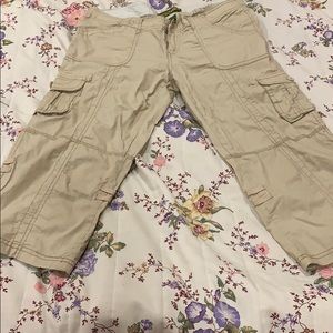 Cargo Capris